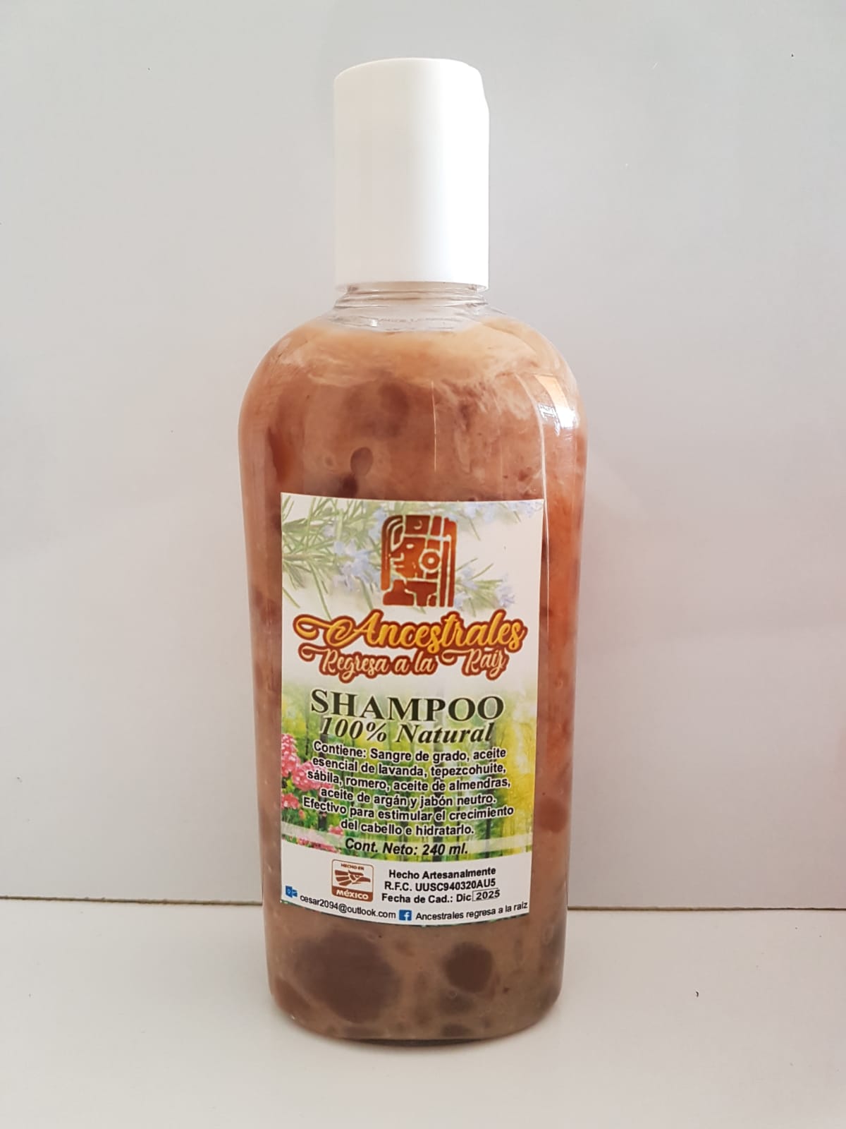 Shampoo Natural de 240 ml