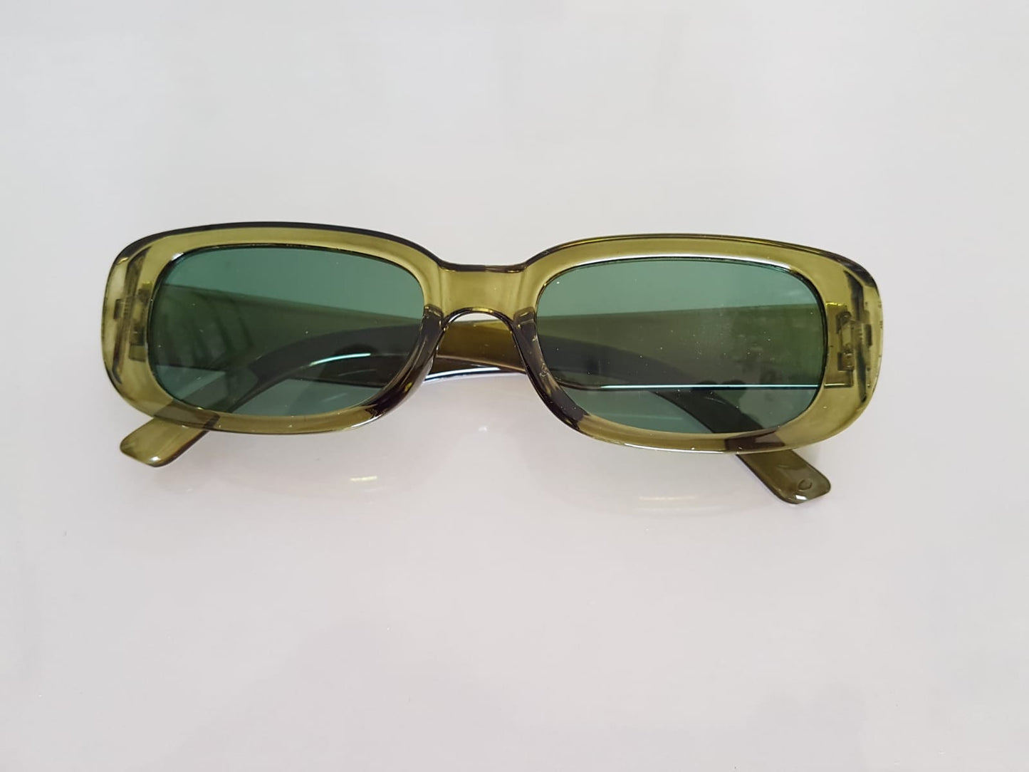 LENTES DE PLAYA